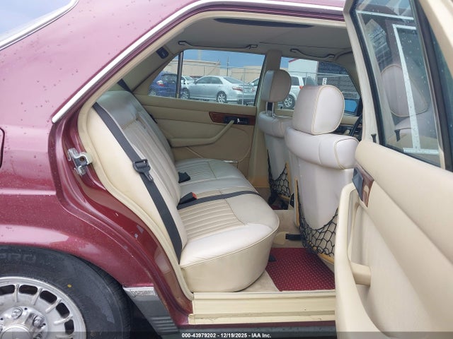 1985 MERCEDES-BENZ 380 WDBCA32C0FA186420 Photo 7