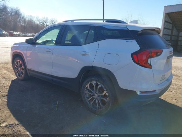 2018 GMC TERRAIN 3GKALVEV5JL384119 Photo 2