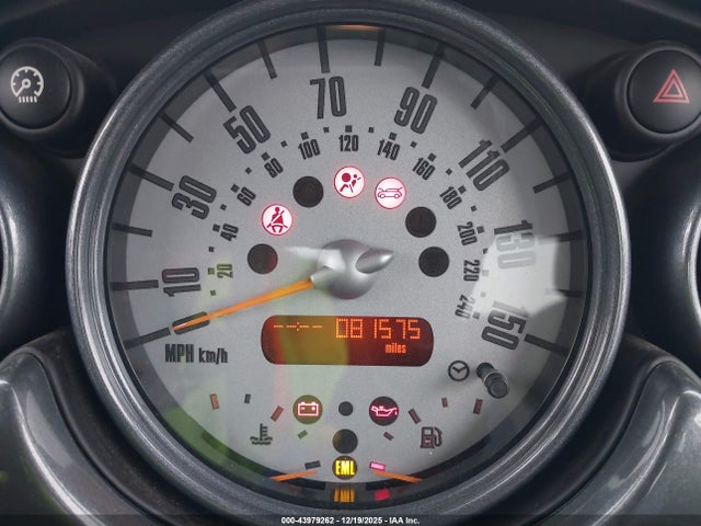 2005 MINI COOPER WMWRC33575TK60776 Photo 6