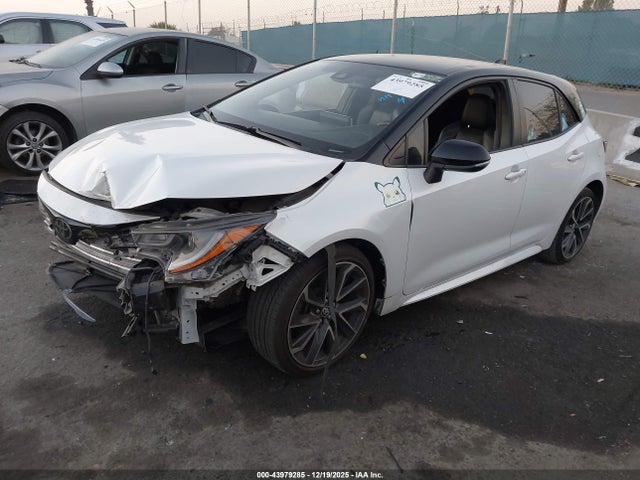 Toyota Corolla Xse 2021 JTNC4MBE7M3125305 Image 2