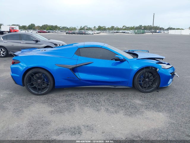 Chevrolet Corvette Z06 2026 1G1YF3D36T5600769 Image 13