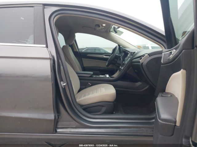 2018 FORD FUSION 3FA6P0G74JR203585 Photo 4