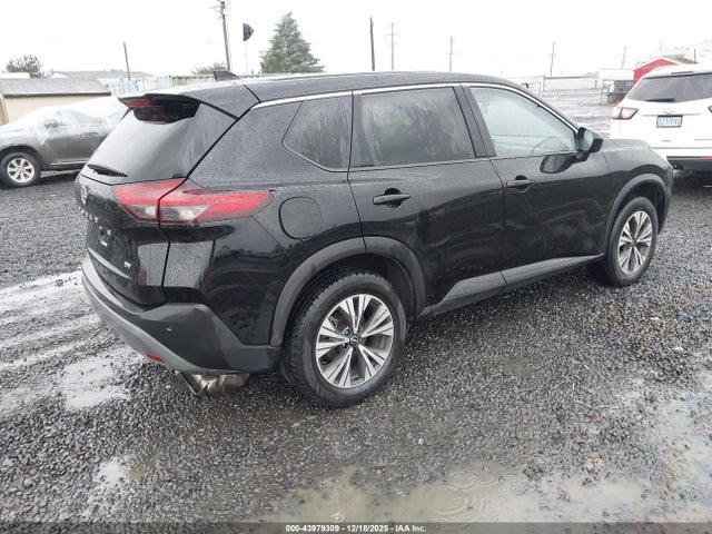 JN8BT3BA4PW418547 Nissan Rogue Sv Fwd