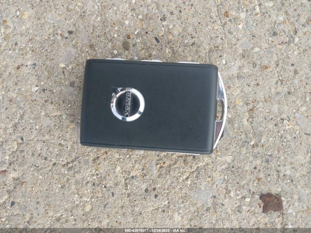 2024 VOLVO XC40 YV4L12UK9R2331112 Photo 10