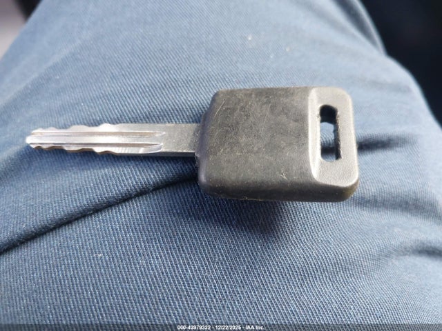 JN8AS5MTXFW669340 Nissan Rogue Select S