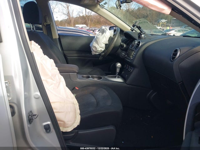 JN8AS5MTXFW669340 Nissan Rogue Select S