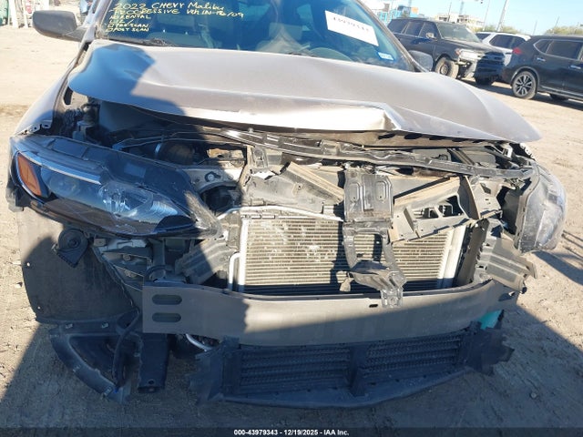 1G1ZB5ST4NF186578 Chevrolet Malibu Fwd Ls