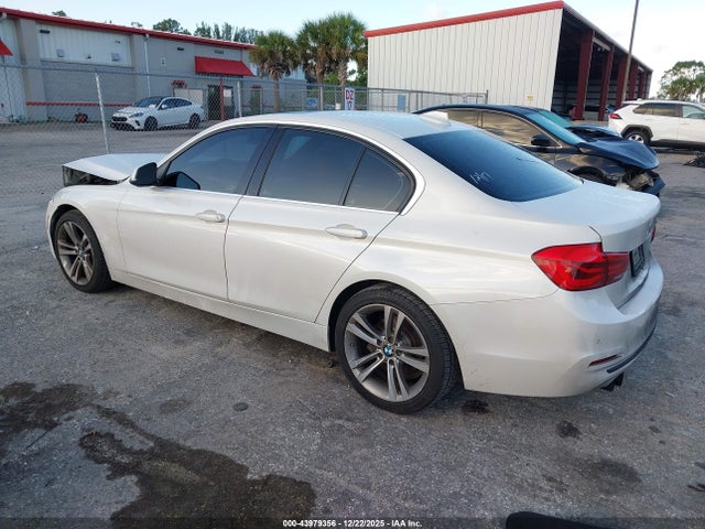 2017 BMW 330I WBA8B9G31HNU56795 Photo 2