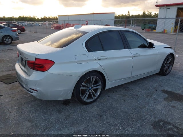 2017 BMW 330I WBA8B9G31HNU56795 Photo 3