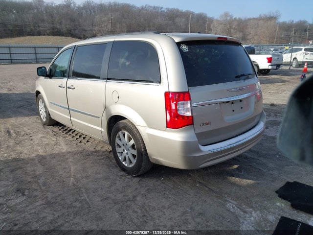Продажа на аукционе авто 2016 Chrysler Town & Country Touring, vin: 2C4RC1BG7GR253864, номер лота: 43979357