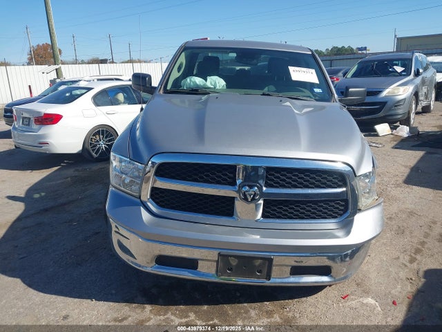 Продаж на аукціоні авто 2019 Ram 1500 Classic Tradesman  4x2 6'4 Box, vin: 1C6RR6FG6KS683891, номер лоту: 43979374