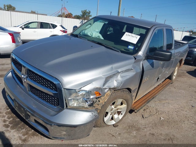 Продаж на аукціоні авто 2019 Ram 1500 Classic Tradesman  4x2 6'4 Box, vin: 1C6RR6FG6KS683891, номер лоту: 43979374