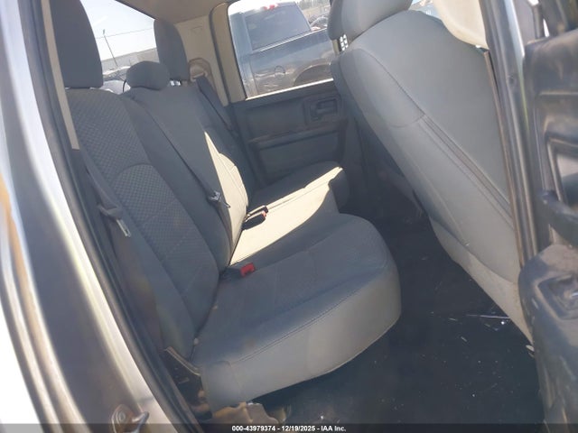 Продаж на аукціоні авто 2019 Ram 1500 Classic Tradesman  4x2 6'4 Box, vin: 1C6RR6FG6KS683891, номер лоту: 43979374