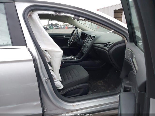 3FA6P0G75JR200470 Ford FUSION S