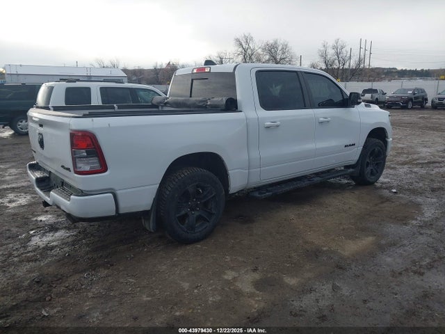 43979430 :رقم المزاد ، 1C6SRFFT2MN736179 vin ، 2021 Ram 1500 Big Horn  4x4 5'7 Box مزاد بيع