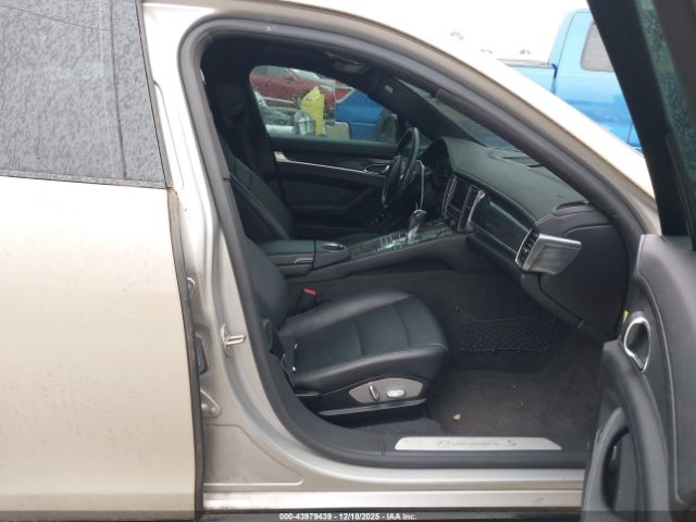 2010 PORSCHE PANAMERA WP0AB2A77AL061044 Photo 4