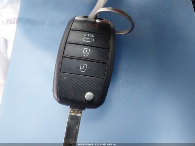 5XXGT4L3XLG398145 KIA Optima Lx