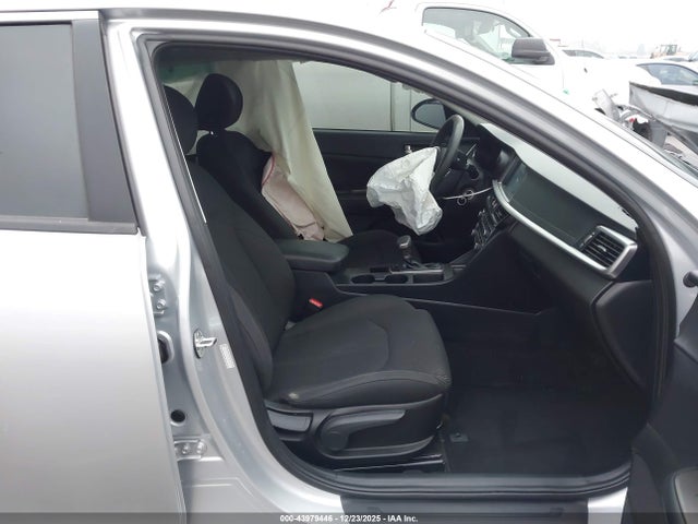 5XXGT4L3XLG398145 KIA Optima Lx