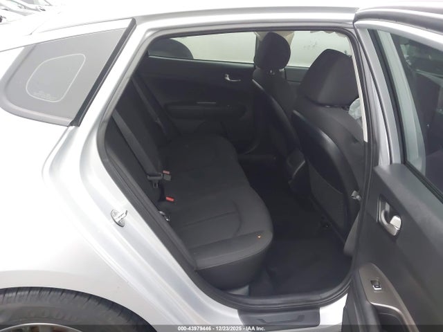 5XXGT4L3XLG398145 KIA Optima Lx