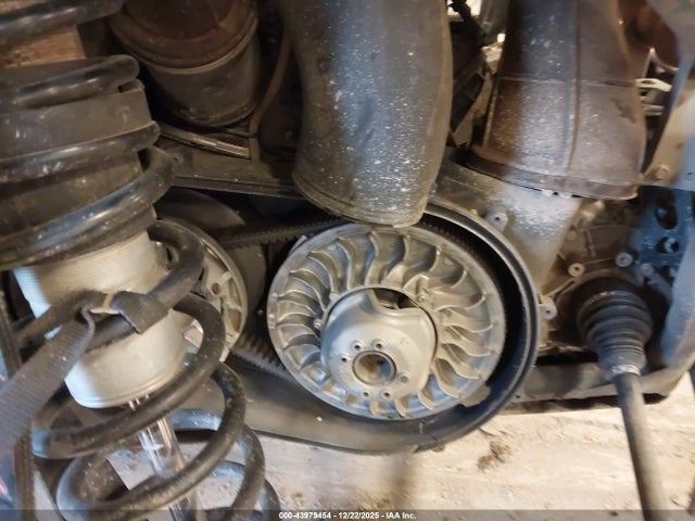 2022 CAN-AM MAVERICK X3 3JBVXAV49NE000258 Photo 8