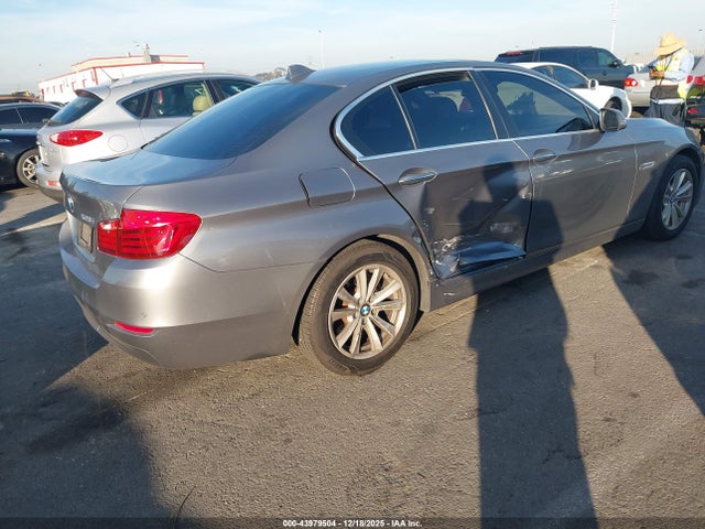 BMW 528I 2016 WBA5A5C51GG353434 Image 4