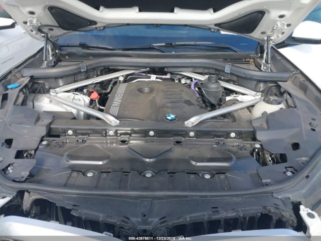 2025 BMW X5 5UX23EU01S9Z23916 Photo 9