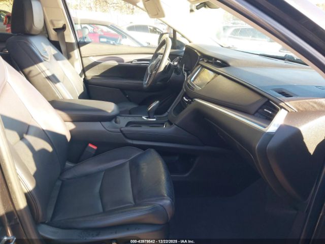 2017 CADILLAC XT5 1GYKNBRS9HZ225349 Photo 4