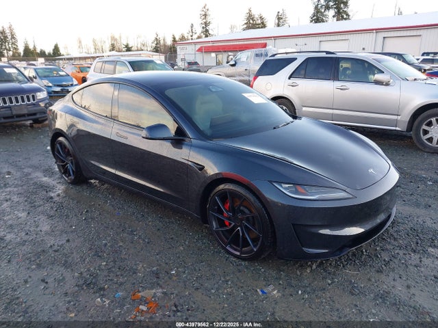 2024 TESLA MODEL 3 5YJ3E1ET4RF767789 Photo 0