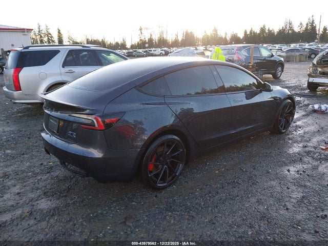 2024 TESLA MODEL 3 5YJ3E1ET4RF767789 Photo 3