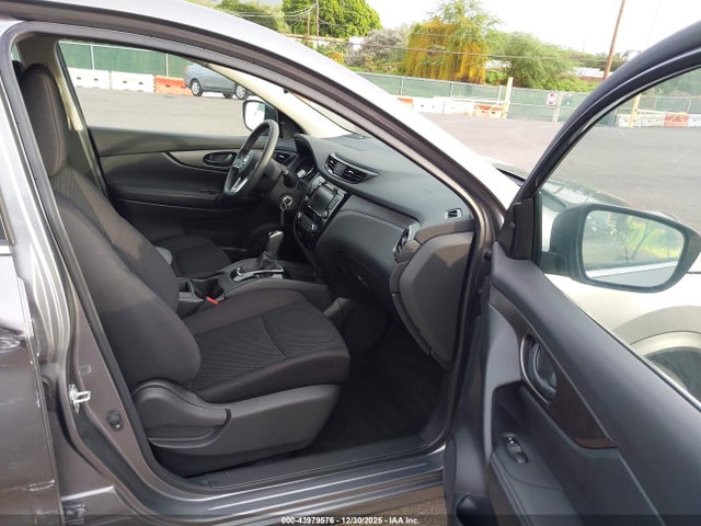 JN1BJ1CV9LW551552 Nissan Rogue Sport S Fwd Xtronic Cvt