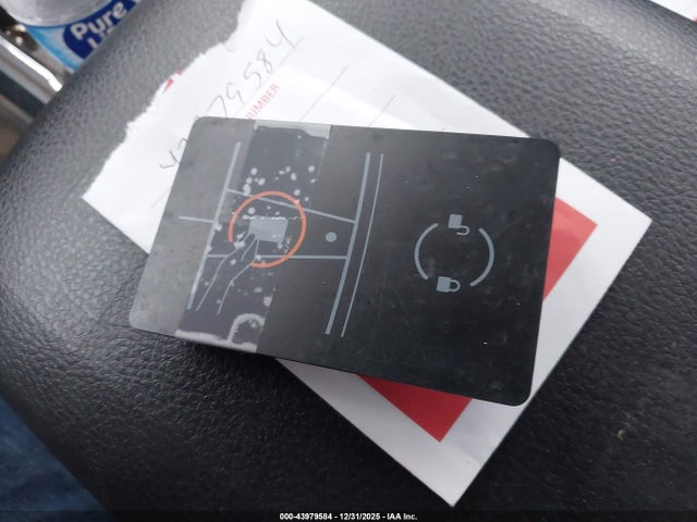 2022 TESLA MODEL 3 5YJ3E1EB3NF103131 Photo 10