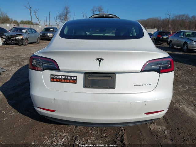 Tesla Model 3 Long Range Dual Motor All-wheel Drive 2022 5YJ3E1EB3NF103131 Image 16