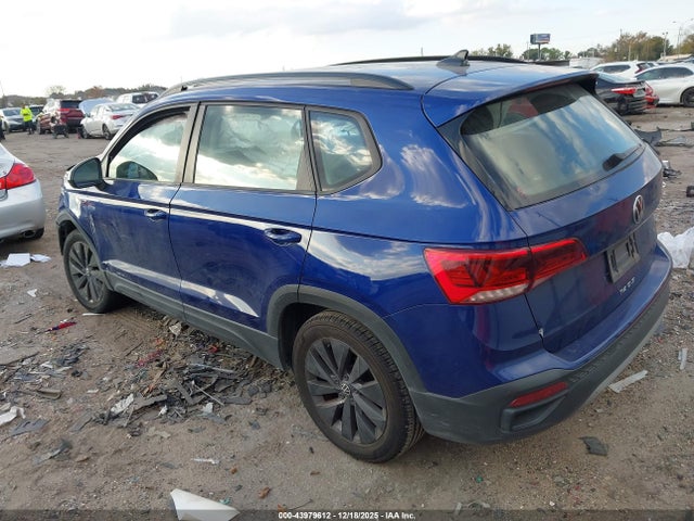 2023 VOLKSWAGEN TAOS 3VVDX7B27PM329968 Photo 2
