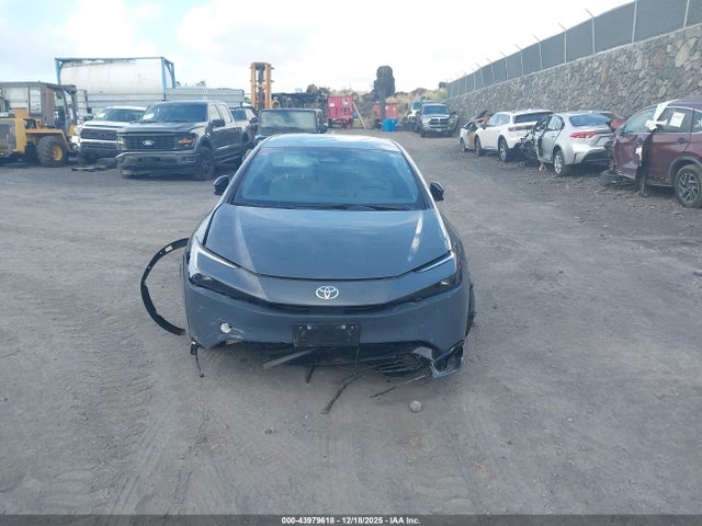 JTDACAAU2R3019695 Toyota PRIUS XLE