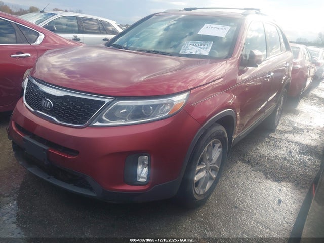Продажа на аукционе авто 2015 Kia Sorento Lx, vin: 5XYKT3A64FG599752, номер лота: 43979655