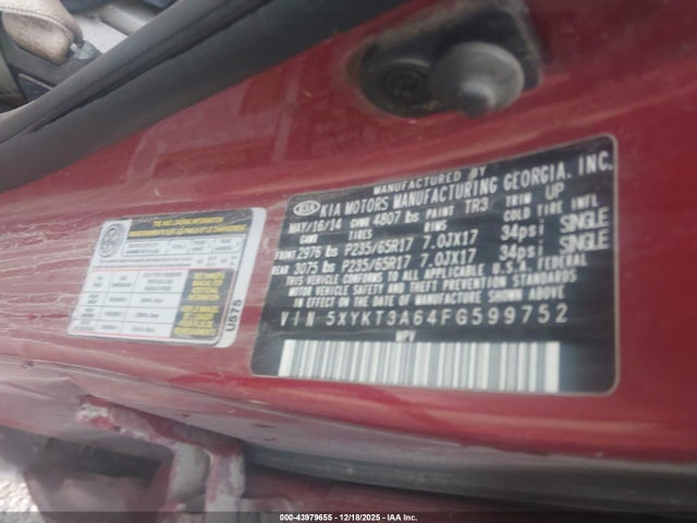 Продажа на аукционе авто 2015 Kia Sorento Lx, vin: 5XYKT3A64FG599752, номер лота: 43979655