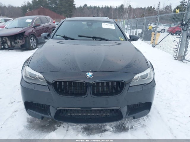 2013 BMW M5 WBSFV9C52DC773301 Photo 5