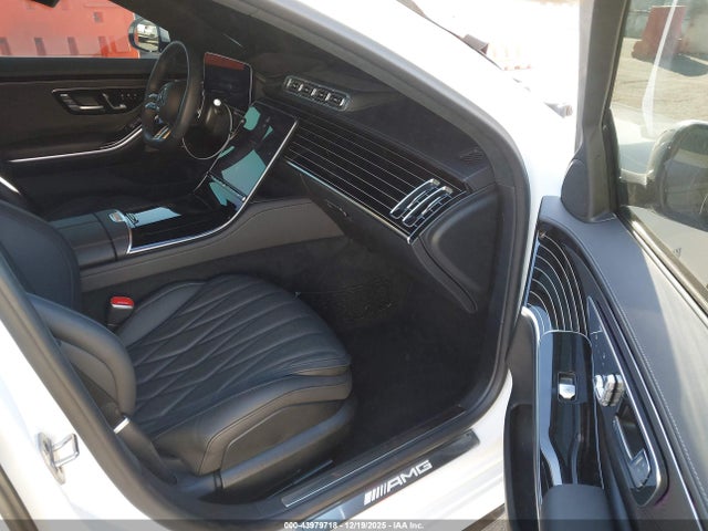 W1K6G8CB2SA322868 Mercedes-Benz Amg S 63 E 4matic