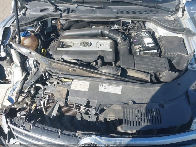 WVWBP7AN1GE513682 Volkswagen Cc 2.0t Trend