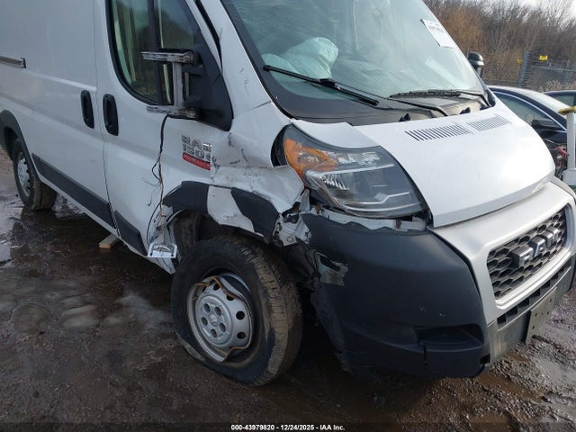 43979820 :رقم المزاد ، 3C6TRVBG3KE547047 vin ، 2019 Ram Promaster 1500 High Roof 136 Wb مزاد بيع