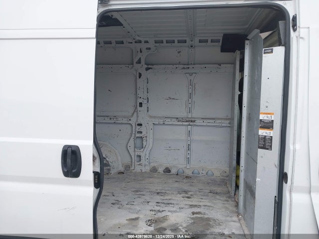 43979820 :رقم المزاد ، 3C6TRVBG3KE547047 vin ، 2019 Ram Promaster 1500 High Roof 136 Wb مزاد بيع