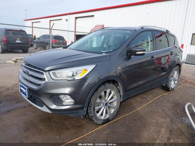 Ford Escape Titanium 2017 1FMCU0J95HUC04811 Image 2