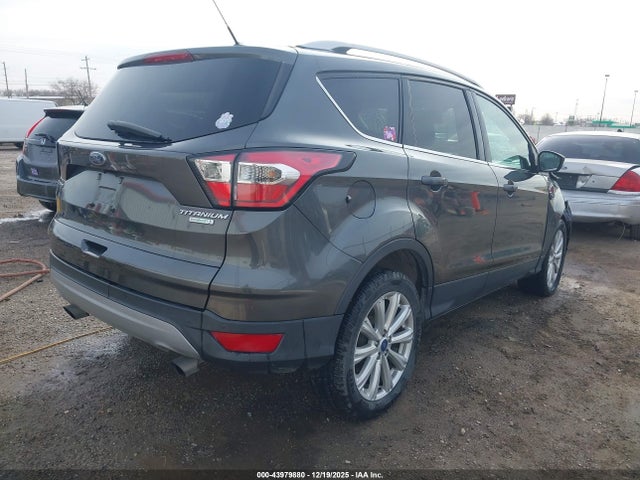 Ford Escape Titanium 2017 1FMCU0J95HUC04811 Image 4