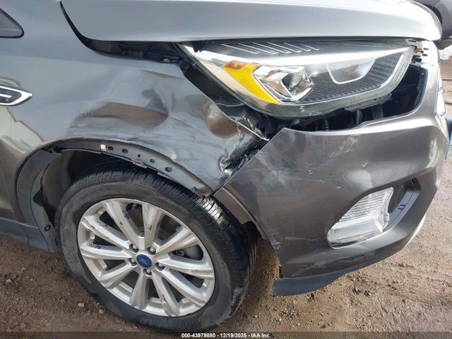 Ford Escape Titanium 2017 1FMCU0J95HUC04811 Image 6