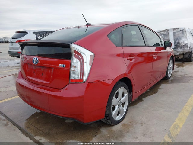 Toyota Prius Five 2015 JTDKN3DU2F0441310 Image 4