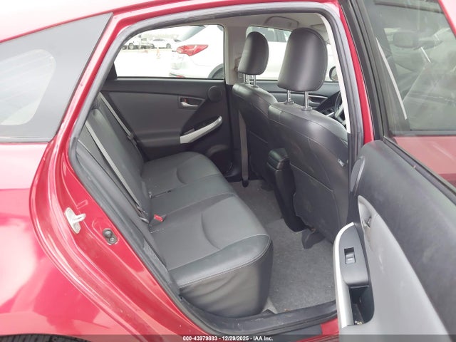 Toyota Prius Five 2015 JTDKN3DU2F0441310 Image 8
