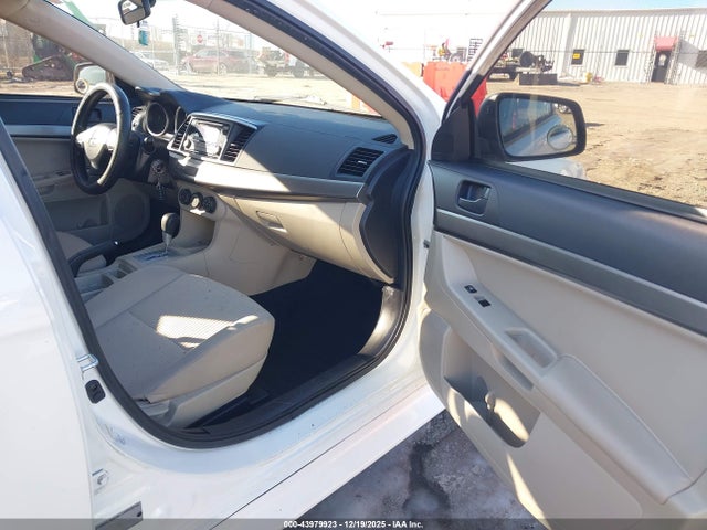 2014 MITSUBISHI LANCER JA32U2FU9EU018661 Photo 4