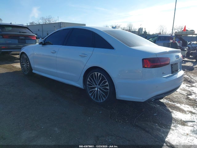 2016 AUDI A6 WAUGFAFC2GN152960 Photo 2