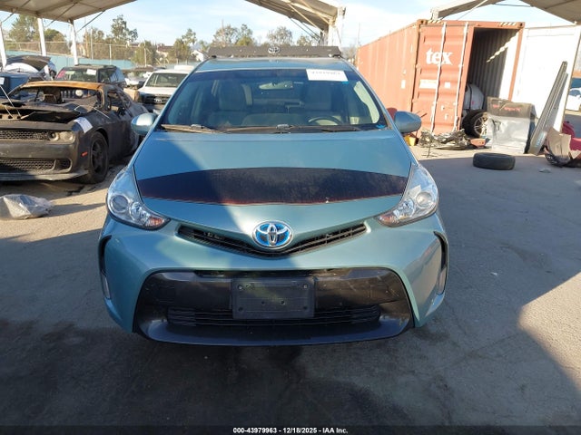 Toyota Prius V Four 2016 JTDZN3EU2GJ041434 Image 12