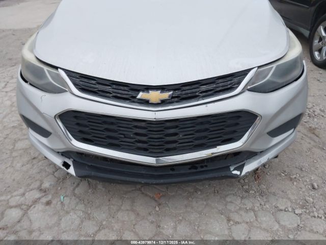 2017 CHEVROLET CRUZE 3G1BE6SM5HS548196 Photo 5